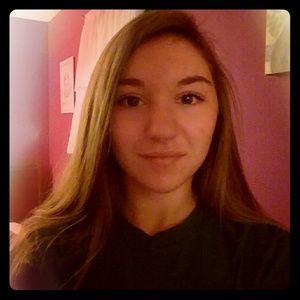 Meet your Posher, Whitney